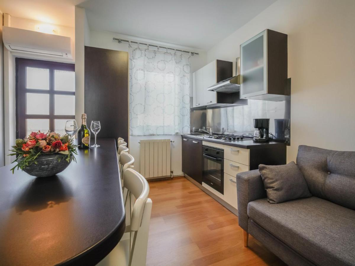 Apartment Lucija By Interhome มาทุลยี ภายนอก รูปภาพ